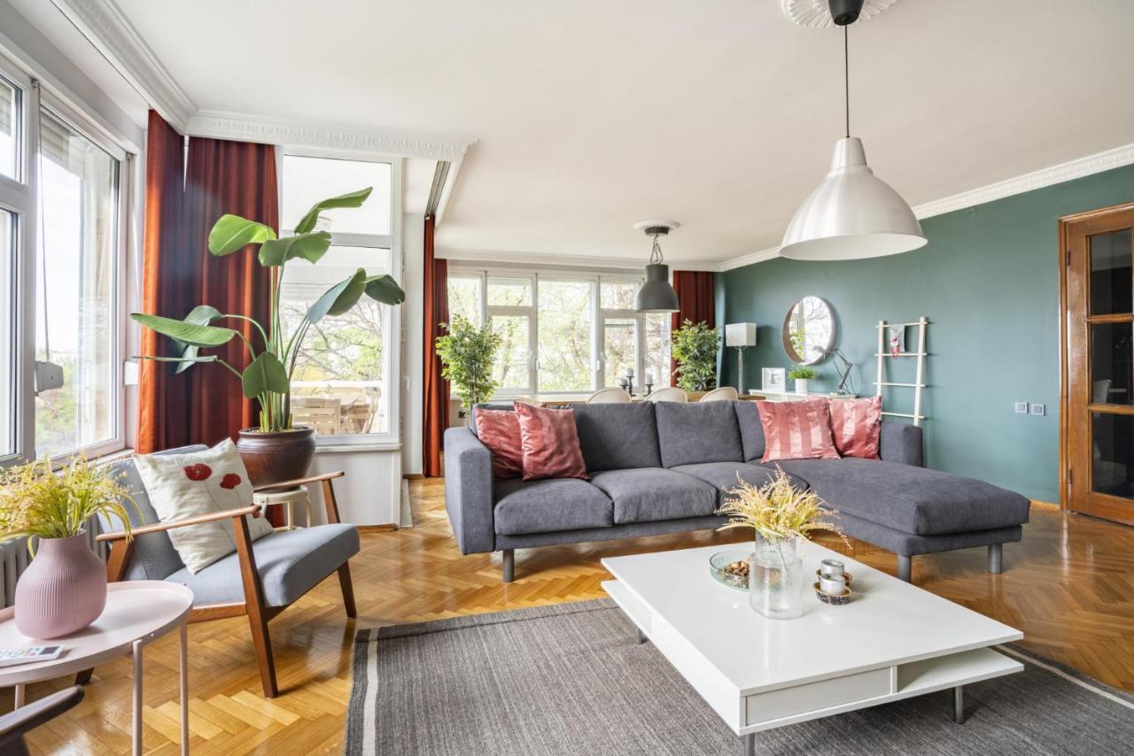 Spacious Flat Near Caddebostan Coast Apartamento Istambul Exterior foto