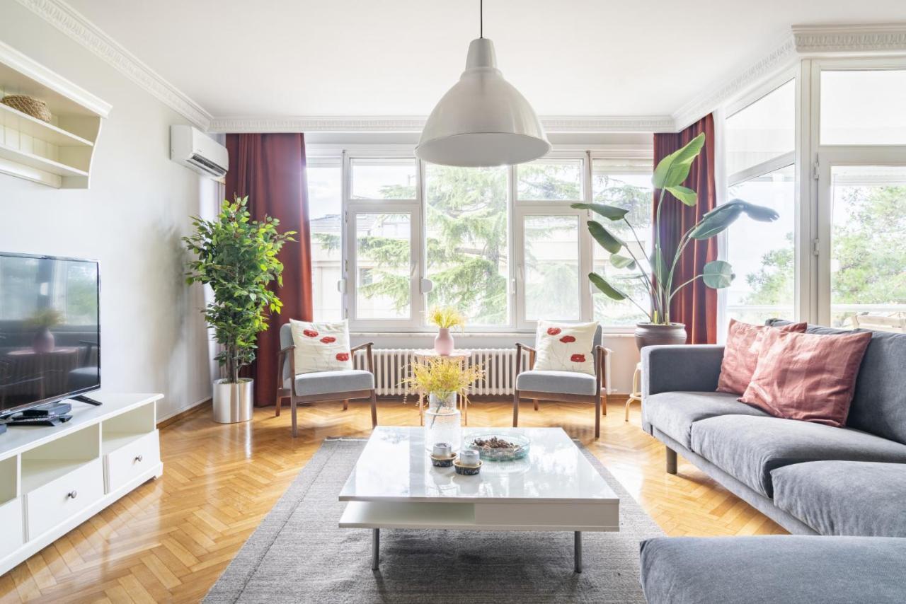 Spacious Flat Near Caddebostan Coast Apartamento Istambul Exterior foto